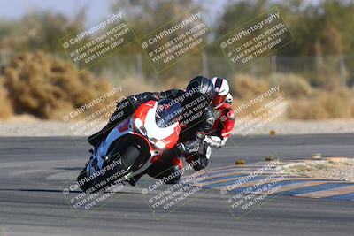 media/Jan-14-2024-SoCal Trackdays (Sun) [[2e55ec21a6]]/Turn 2 (1025am)/